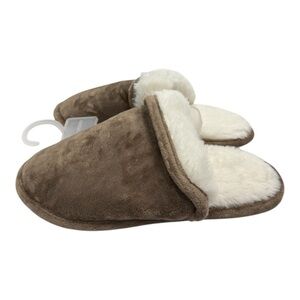 Joe Fresh Brown and White Women's Slippers Size 6